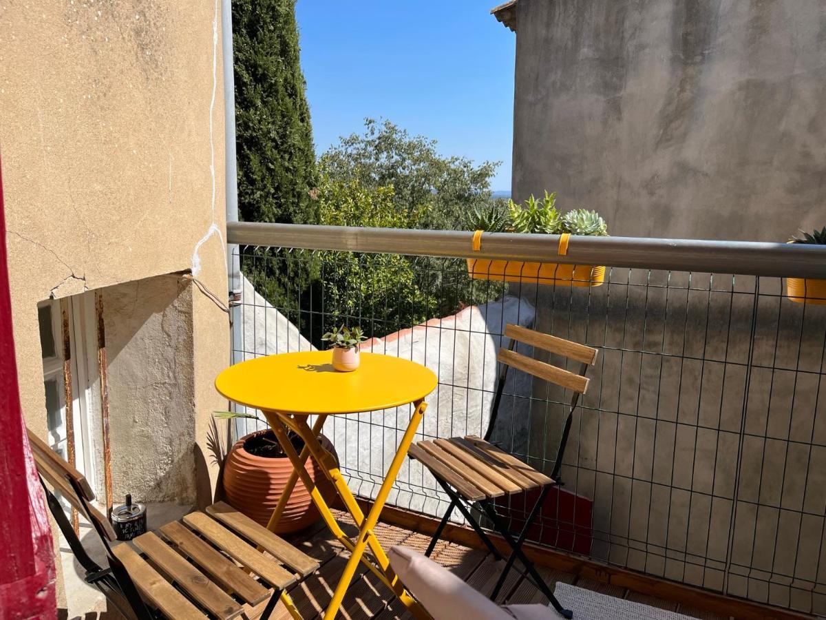 Atypique Apartment Chateauneuf-de-Gadagne Exterior photo